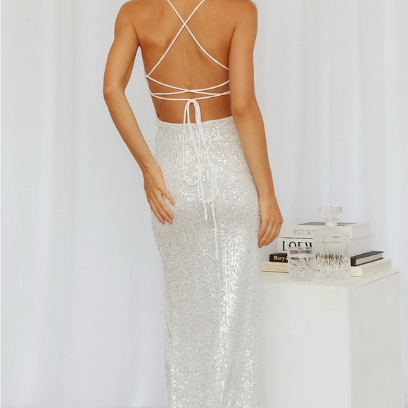 Hello Molly dress, size M/6, tag still on, not worn. - Picture 7 of 8